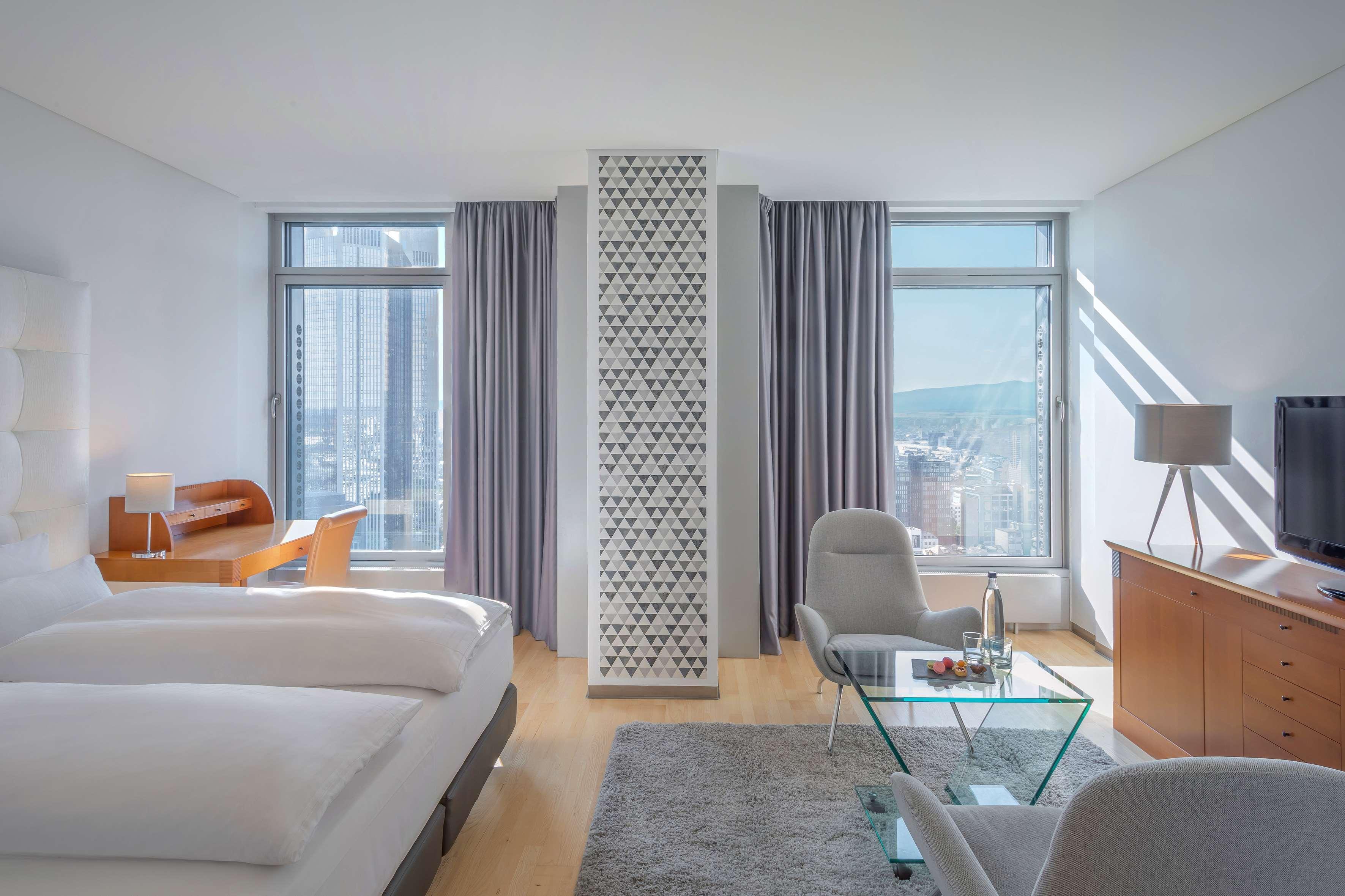 Innside By Melia Frankfurt Eurotheum Frankfurt am Main Ngoại thất bức ảnh